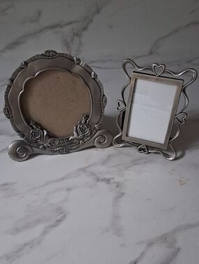 Romantic Silver-Tone Rose & Heart Photo Frame Set